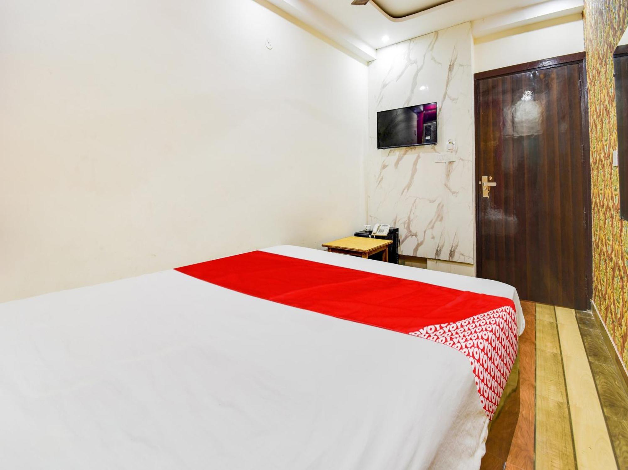 Hotel O Double Rr New Delhi Eksteriør billede