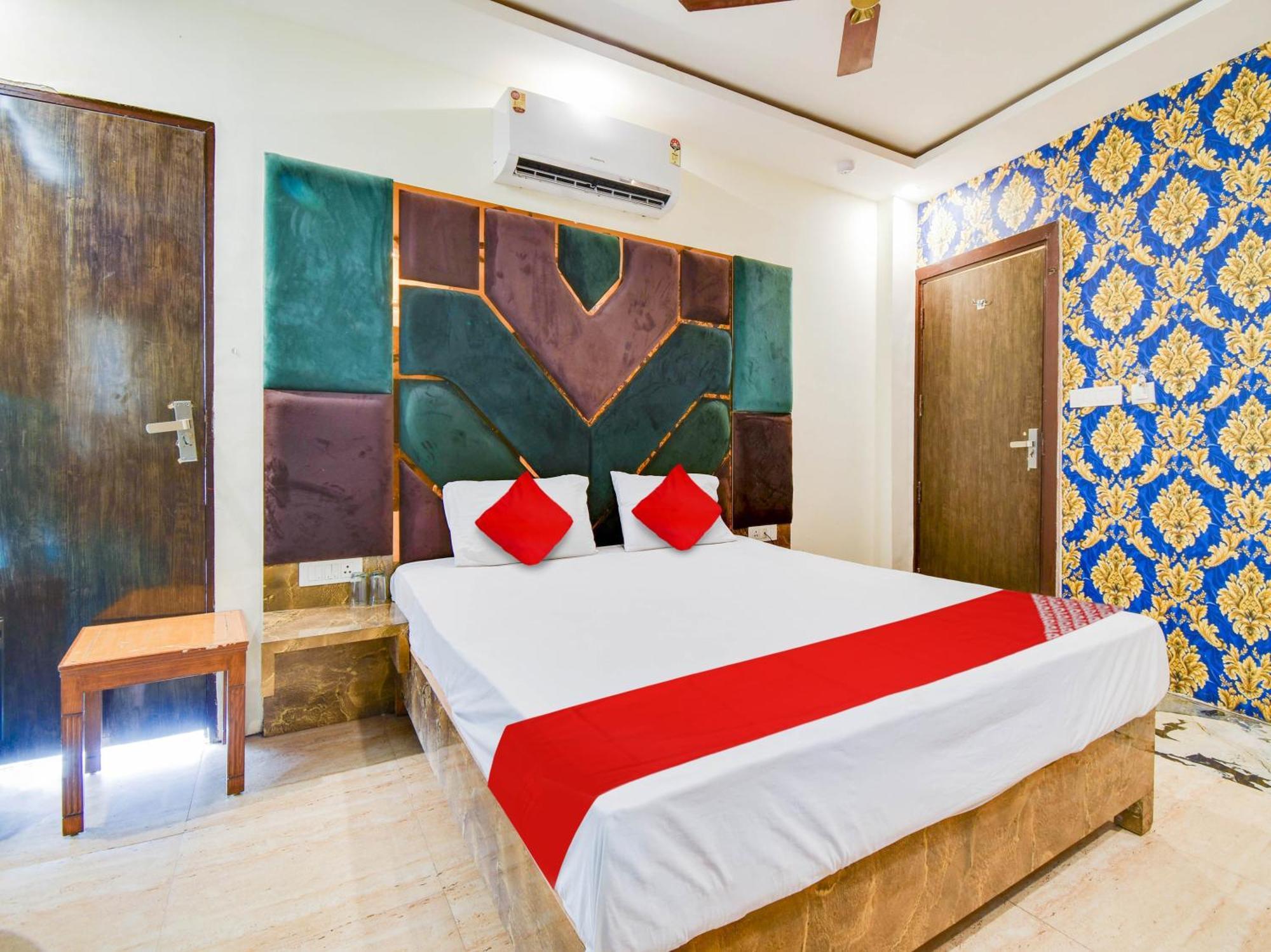 Hotel O Double Rr New Delhi Eksteriør billede